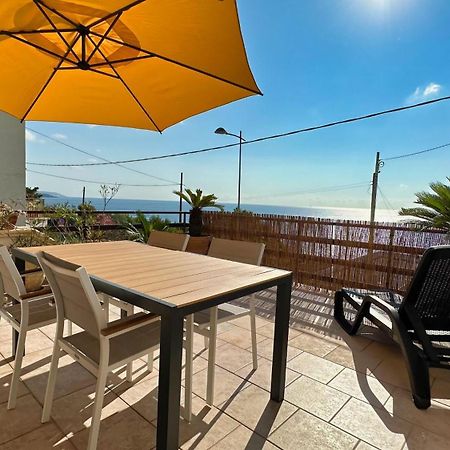 Marina Di Andrano - Alisso, Casa Vista Mare Con Parcheggio Privato E Wifi Βίλα Εξωτερικό φωτογραφία