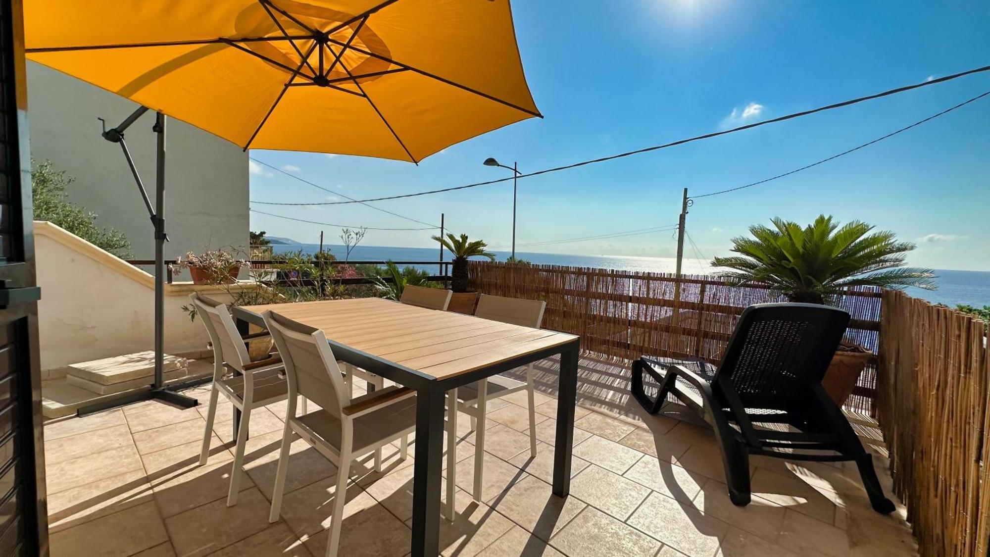 Marina Di Andrano - Alisso, Casa Vista Mare Con Parcheggio Privato E Wifi Βίλα Εξωτερικό φωτογραφία